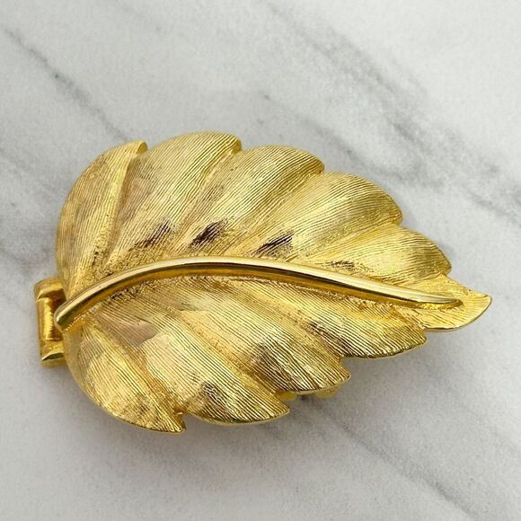 Mimi Di N Vintage 1991 Gold Tone Leaf Belt Buckle Piece - Picture 1 of 12